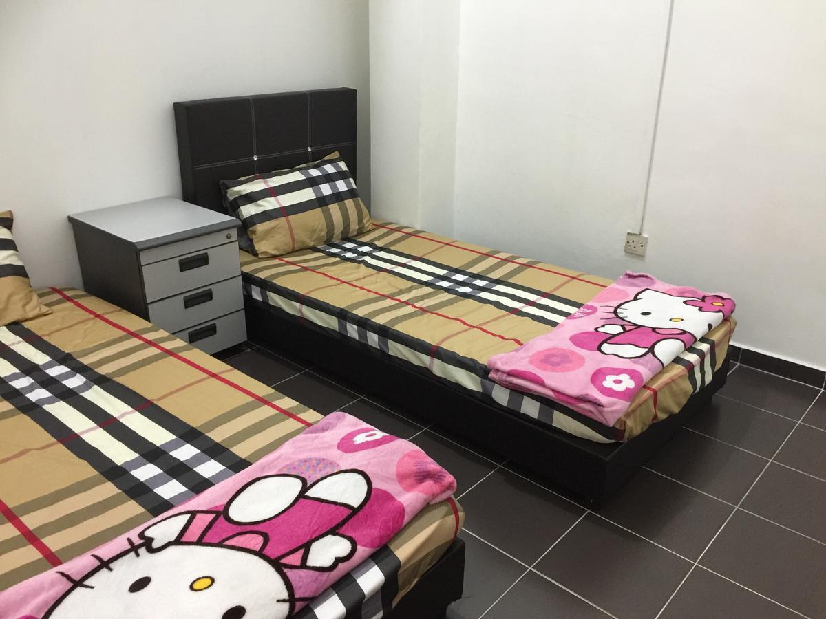 Jiaxin Hostel Ulu Tiram Exteriér fotografie